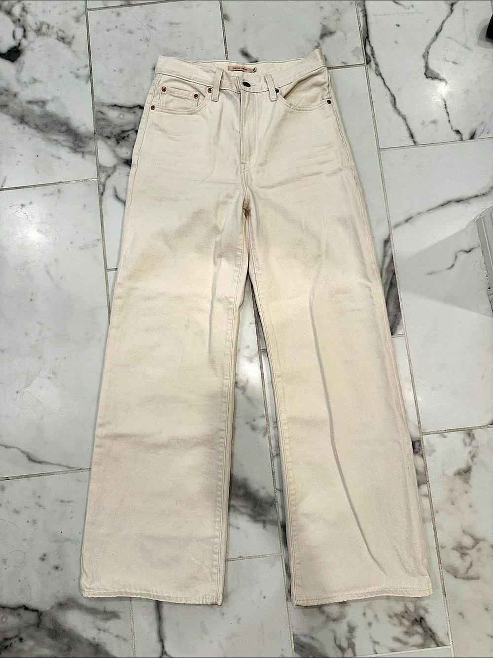 Levi's Ribcage Wide-Leg Jeans Cream Waist 27